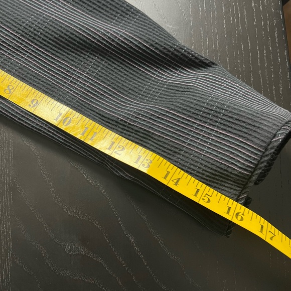 Brooks Brothers Textured Blazer - Picture 12 of 15